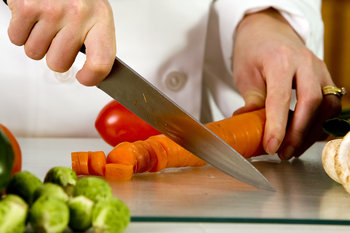 http://blog.chefworks.com/uniforms/wp-content/uploads/2013/09/7-Food-Prep-Techniques-That-Make-Your-Life-Easier.jpg