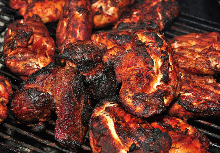 14 Tips for How to Grill Chicken without Drying It Out
