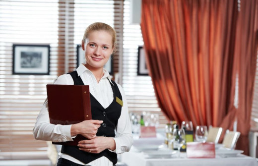 how-to-be-a-successful-restaurant-manager-waiters-network